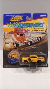 廃盤　デッドストック　ビンテージ　ジョニーライトニング　レーシングチャンピオンズ ジョニーライトニング 1/64 1974 ポンティアック GTO メカム