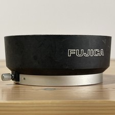 FUJICA 65mm TELE LENS METAL CLAMP ON LENS HOOD JAPAN G 7901 Exc 2