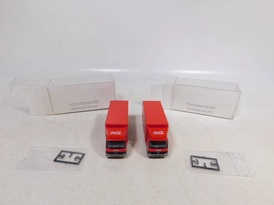 Wiking 1:87 H0 2x Modello Pubblicitario Camion MB Coca-Cola Sg / Mint + Box # - Immagine 4 di 4