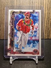 2025 Topps Holiday Mike Trout Christmas Lights SP Angels