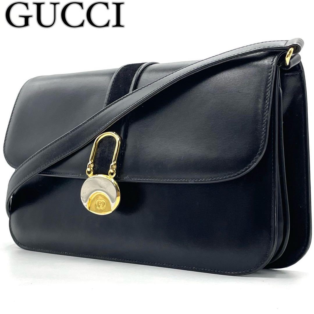 GUCCI Interlocking G Shoulder Bag in Leather with Metal Hardware
