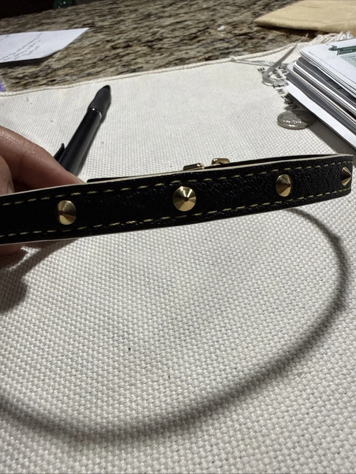 Brazalete Louis Vuitton Blasle Dubretour Suhari Cuero Negro Dorado # SN0014 Foto 2 de 4