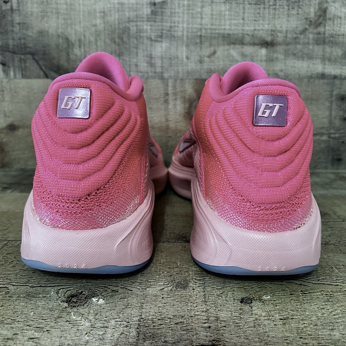 Nike Air Zoom GT Hustle 3 Mens Size 16 Kay Yow BCA Think Pink