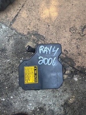 2006 Toyota RAV4 ABS Anti-Lock Brake Pump Control Module Original