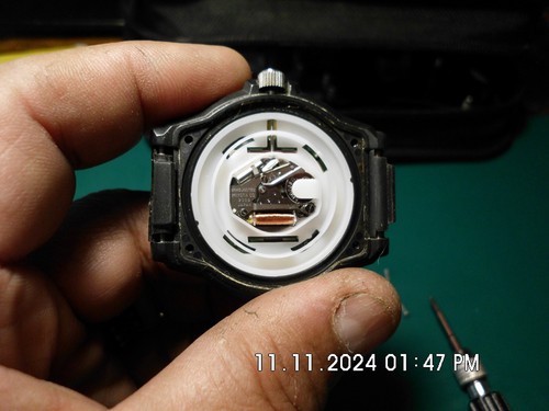 CASIO 5125,MIYOTA JAPAN QUARTZ MOVEMENT, NEW SPEIDEL BAND, SILVER OXIDE BATTERY! - Picture 14 of 18