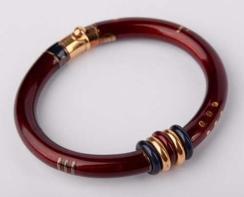 Bracciale La Nouvelle Bague in oro giallo 18 carati, argento sterling 925 e smalto rosso - Foto 11 di 19