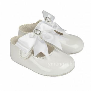 baby girl buckle shoes