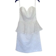 Mori Lee by Madeleine Gardner Beautiful White After Wedding Dress Size 6