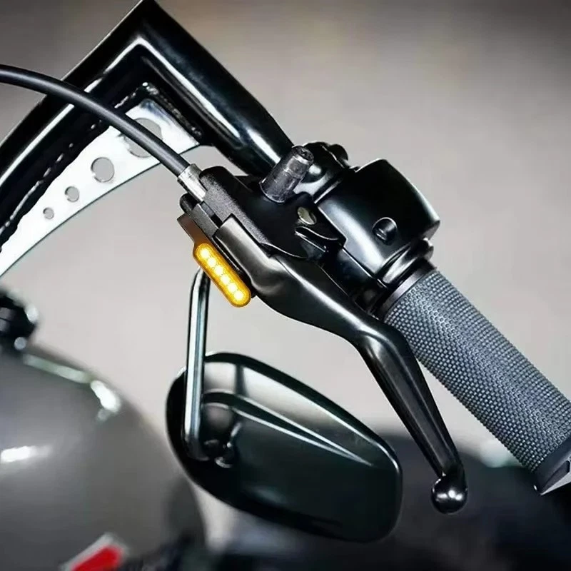 Luces intermitentes LED negras ámbar para mini motocicleta 2 piezas para Harley Dyna Foto 4 de 4