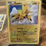 Zapdos Reverse Holo 23/108 - XY - Roaring Skies - Lightly Played Pokemon