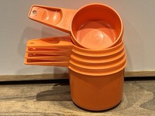Vintage Tupperware Measuring Cups Bright Orange Set Of 5 Pieces VTG Made In USA