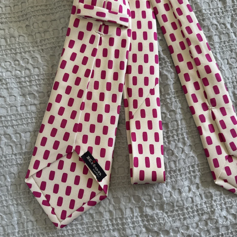 "Corbata de seda hecha a mano Kiton Napoli para hombre 7 pliegues 2,75"" por 45""" Foto 2 de 2