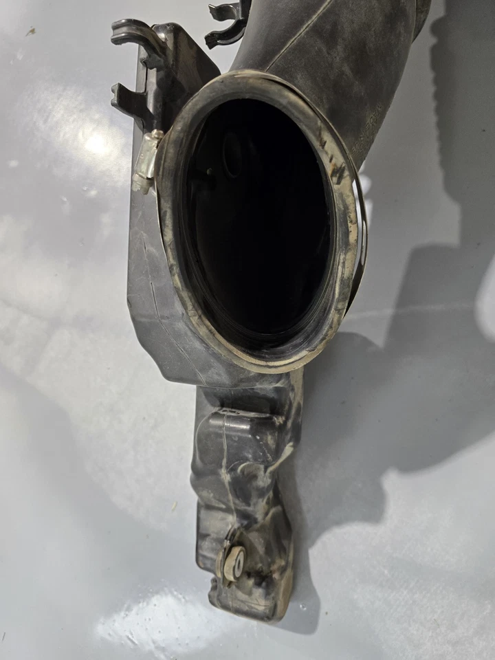 12 FORD F250 SUPER DUTY 6.7L AIR CLEANER AIR BOX - Image 3 of 4