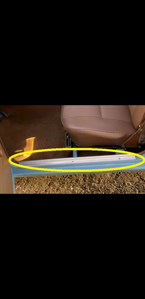 Placa de patada delantera derecha y izquierda Datsun 1200, se adapta a sedán Sunny B110 B120 4 puertas  Foto 3 de 4