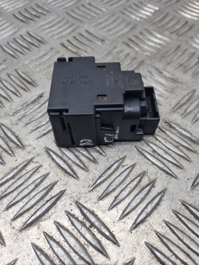 BMW Z4 Series E89 Cabrio Key Reader Ignition Lock Remote Control 