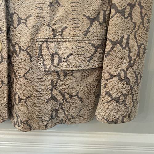 Terry Lewis Classic Luxuries Women’s Small Leather Blazer Jacket Snake Print - Picture 8 of 10