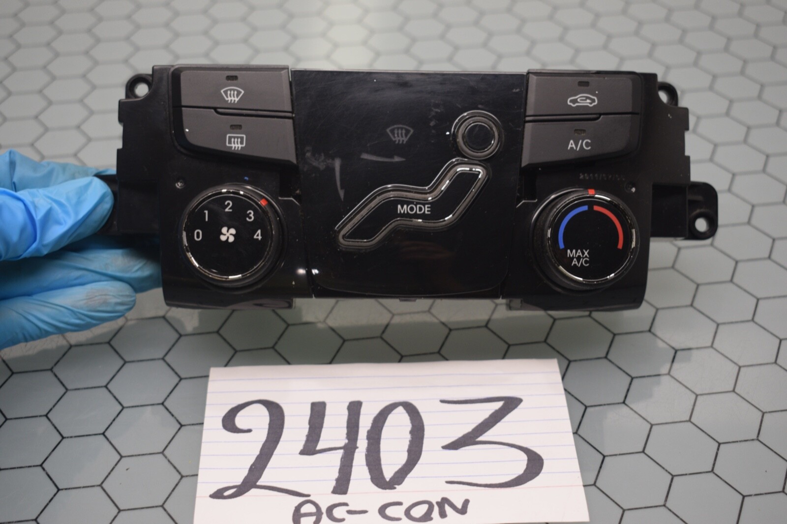 11 12 13 Hyundai Sonata AC and Heater Control Used Stock #2403-AC