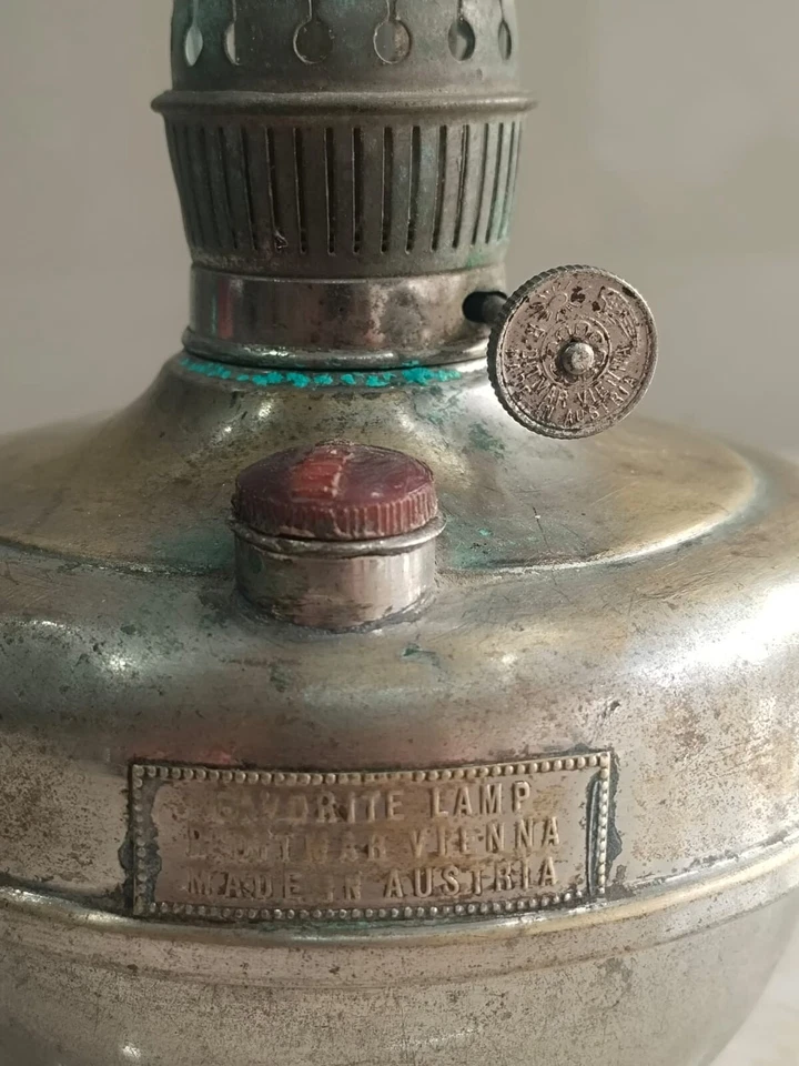 Lámpara de queroseno vintage antigua rara R. Ditmar Viena favorita hecha en Austria Foto 3 de 4