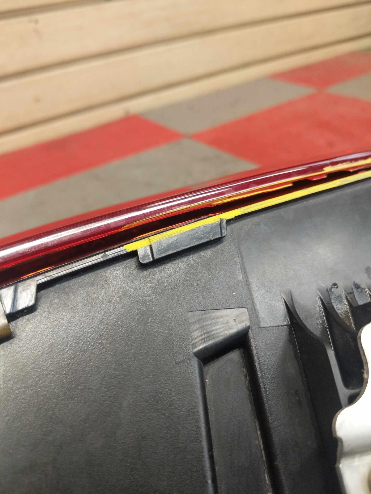 2017 Audi R8 Plus OEM RH Tail Ligh Assembly 4S0945096A ** NEEDS LEENS**