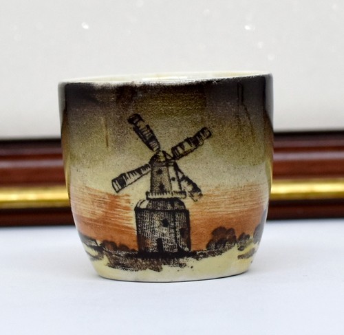 Vintage BURSLEM Countryside Egg Cup c.1920 - Newport Pottery - Picture 3 of 5