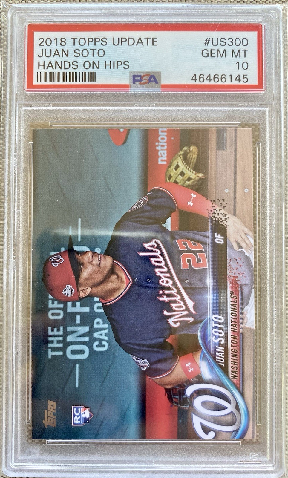 Juan Soto 2018 Topps Update SP Hands On Hip Image Variation RC #US300 PSA 10 view 1