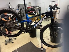 Trek Top Fuel 9.7 Size Medium New Old Stock Retails 4500