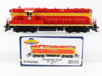 HO Athearn Genesis ATHG62562 FEC Florida East Coast GP9 Diesel #676 - DCC Ready