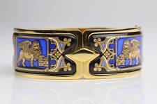 Michaela Frey Wille Enamel Clasp Bangle Royal Bracelet