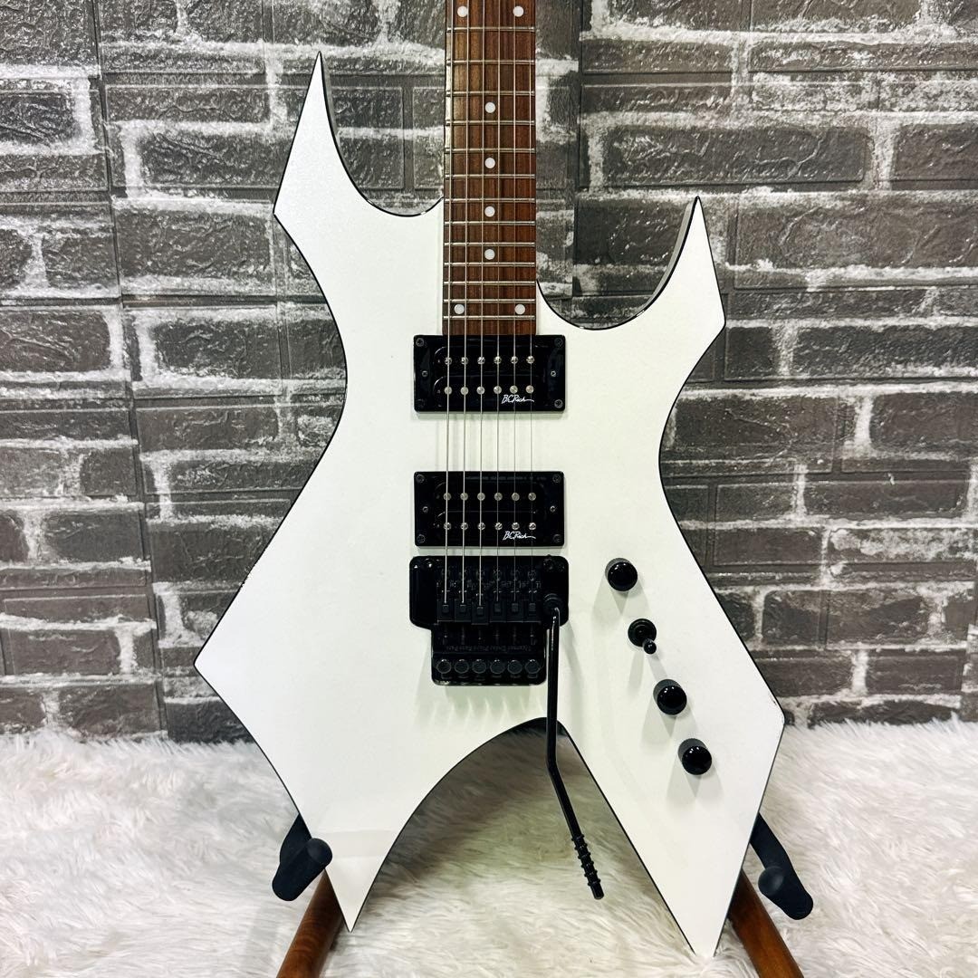 B.C.Rich warlock Special Edition Electric Guitar Pearl White Used