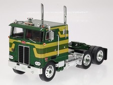 Peterbilt T352 Pacemaker 1979 green truck diecast model car IXOTR184 IXO 1:43