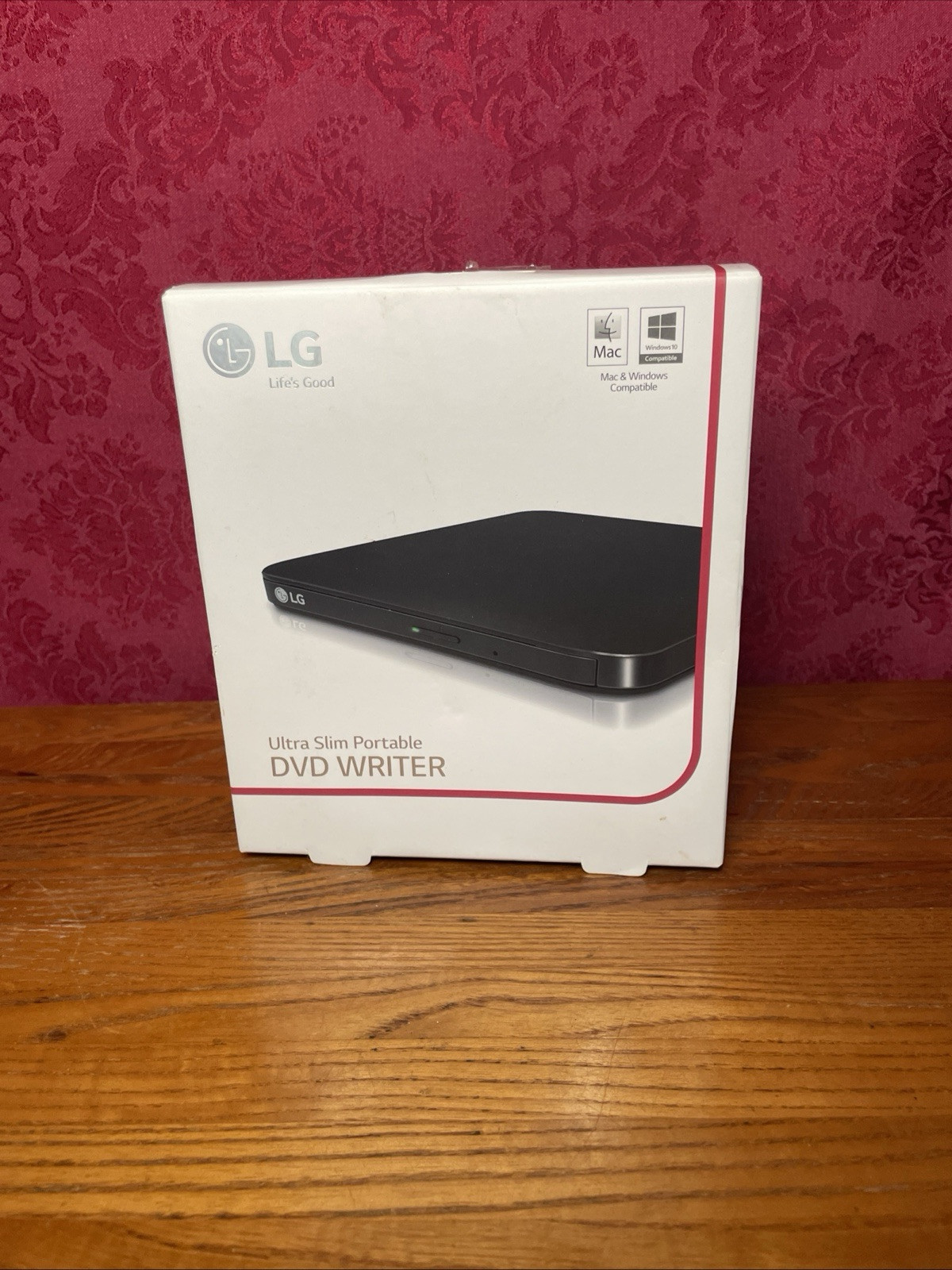 LG ULTRA SLIM PORTABLE DVD WRITER MAC & WINDOWS COMPATIBLE SP80NB0
