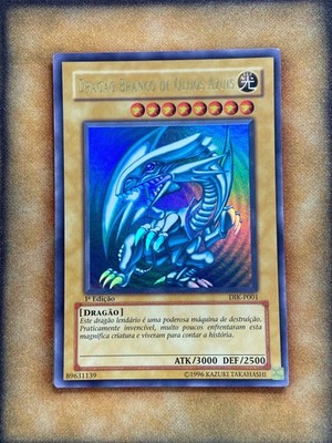 Yugioh Blue-Eyes White Dragon SDK-001 DIK-P001 Ultra Rare 1st Ed PORTUGUESE NM