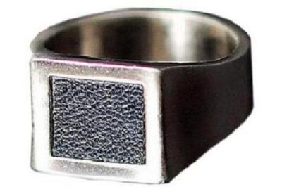 MEXX STAINLESS STEEL UNISEX COWBOY MATTE BRUSH FINISH SILVER W/ LEATHER RING 10
