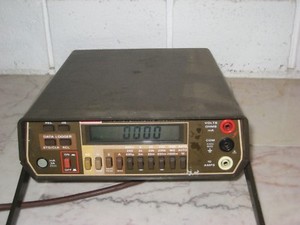 Keitley 175 Autoranging multimeter