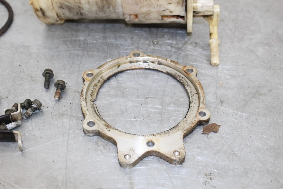 03-05 Yamaha R6 R6S YZF 600 2003 OEM BOMBA DE COMBUSTIBLE GASOLINA UNIDAD DE ENVÍO Foto 4 de 4