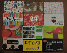 BARGAIN BUNDLE OF 12 ASSORTED UK GIFT CARDS. COLLECTORS ITEM. NO VALUE. LOT 3