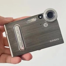 Casio Exilim EX-S3 Digital Camera 3.2MP Slim with Battery