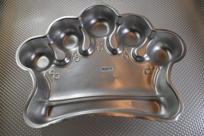 WILTON CROWN CAKE PAN JELLO MOLD ALUMINUM BAKING QUEEN KING PRINCE PRINCESS HAT