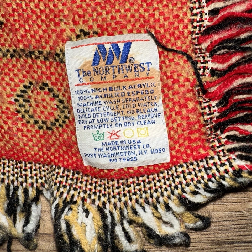 Manta de tapiz tejida Steve Austin vintage WWF Stone Cold 42x48 Foto 3 de 4