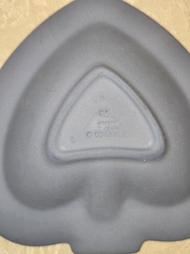 Jasperware Wedgwood Spade Trinket Dish Blue and White - Picture 6 of 8