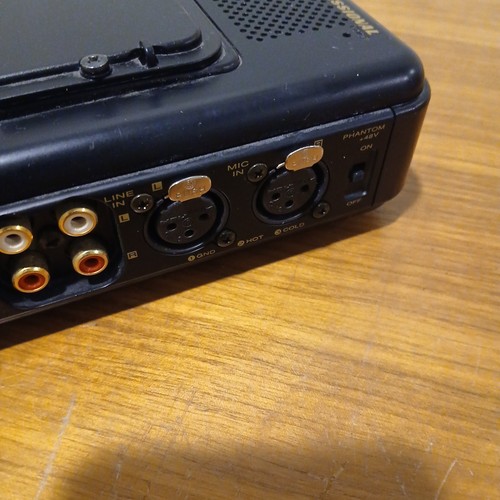 Marantz Professional CDR-310 2-Channel Stereo/Mono Portable (C1627-601) - Picture 5 of 8