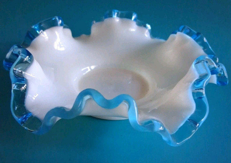 Vintage FENTON Trinket Bowl Milk Glass Ruffled Edge Blue Aqua Crest Candy Dish