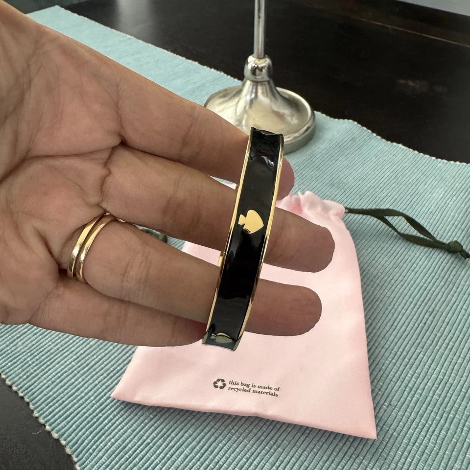 Pulsera Kate Spade negro y oro Foto 2 de 4