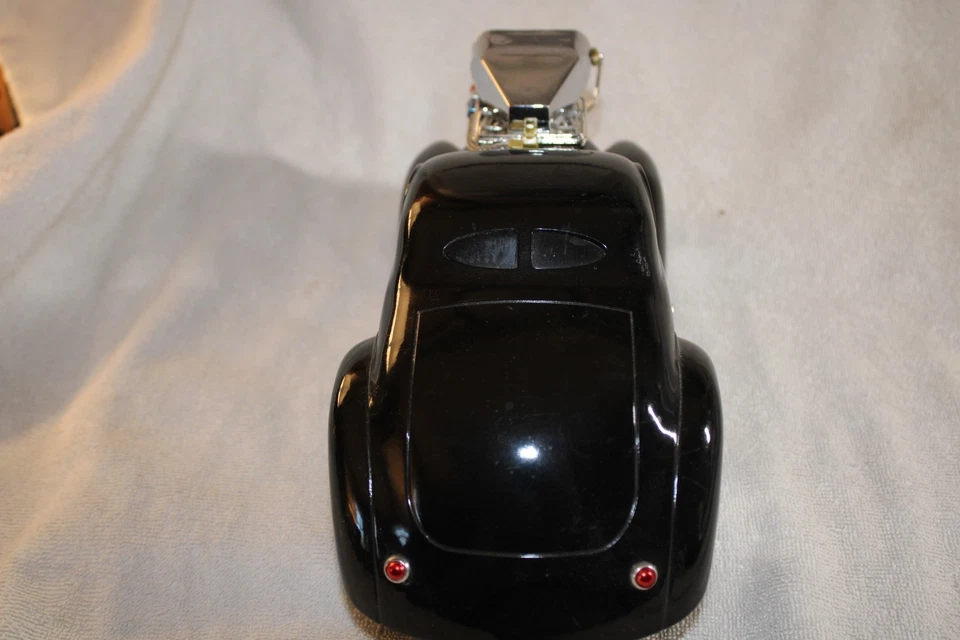MUSCLE MACHINES WILLYS COUPE DIE CAST MODEL in black FREE SHIPPING - Image 2 of 4