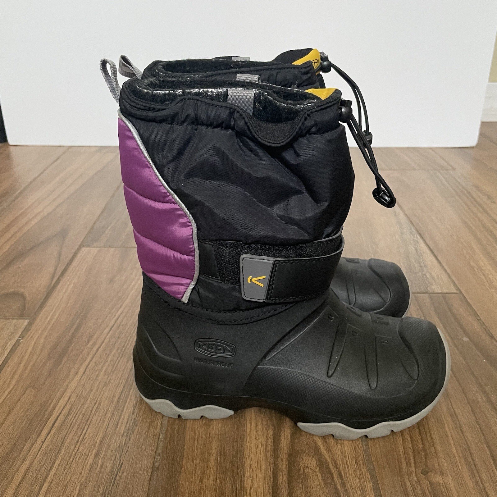Stivali da neve invernali KEEN Lumi II impermeabili giovani ragazze taglia 5