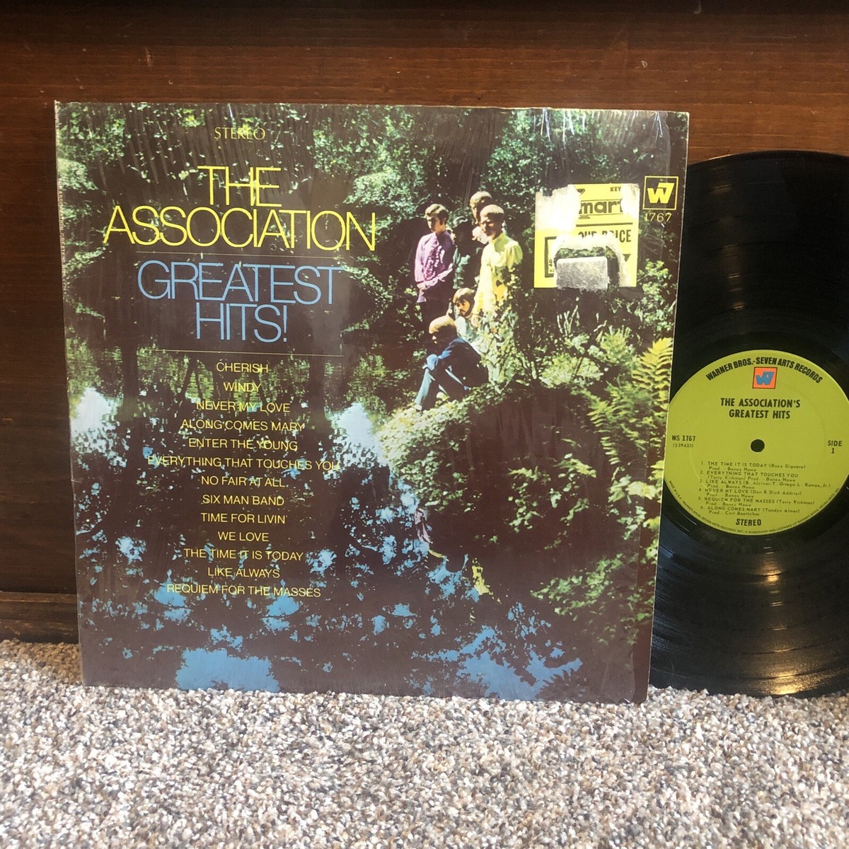 THE ASSOCIATION Greatest Hits lp SHRINK Warner Bros 1767 Green W7
