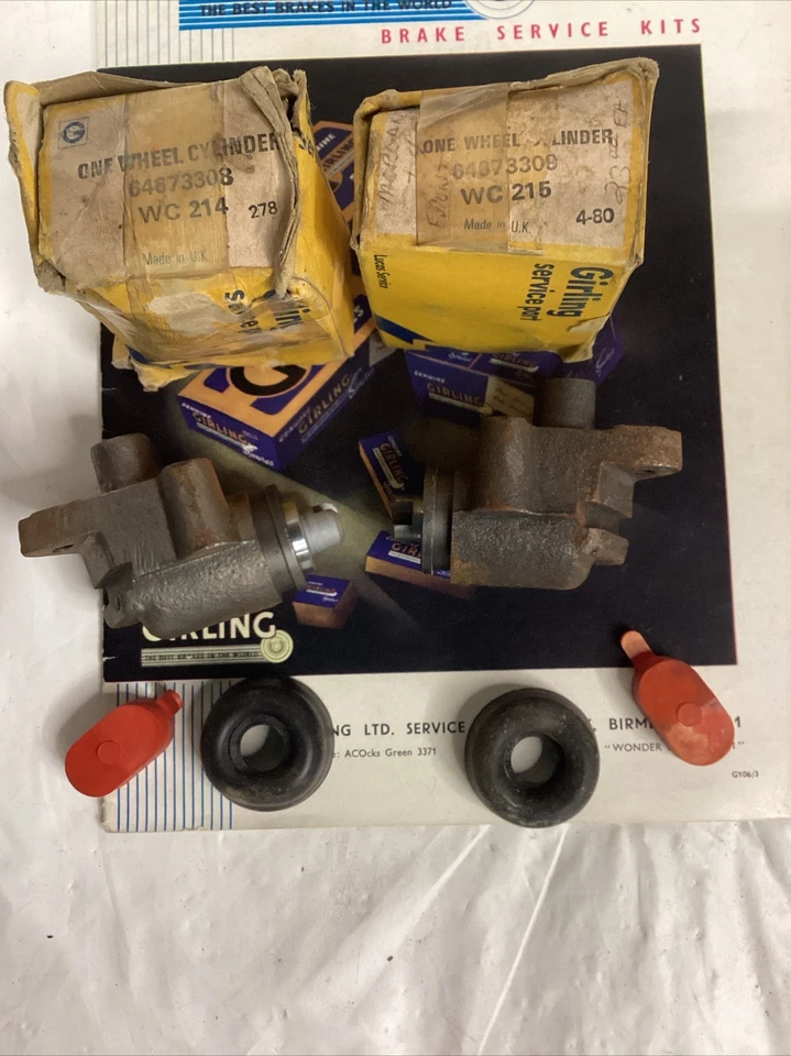 Austin Healey 100 54-55 BN1 Morgan +4 NOS Girling Front L & R Wheel Cyl Par Foto 2 de 4