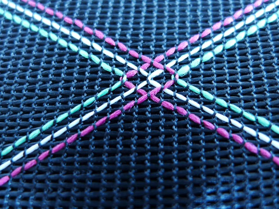 28''x20'' Diamond Grill Cloth Fabric Black & Red/White/Green For Dumble VOX Etc - Image 3 of 4