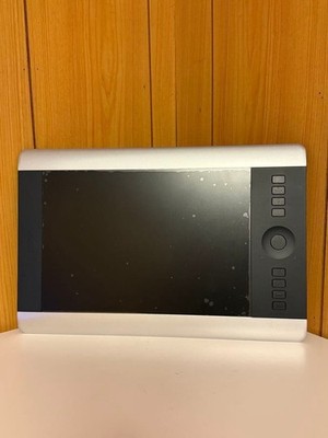 Wacom Intuos Pro Medium M PTH 651 Grafiktablett Professional getestet Japan