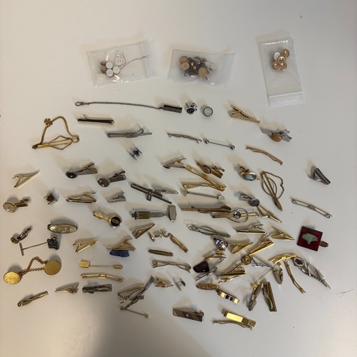 Unmarked Gentlemen's Tie Clips, Pins, etc. assorted